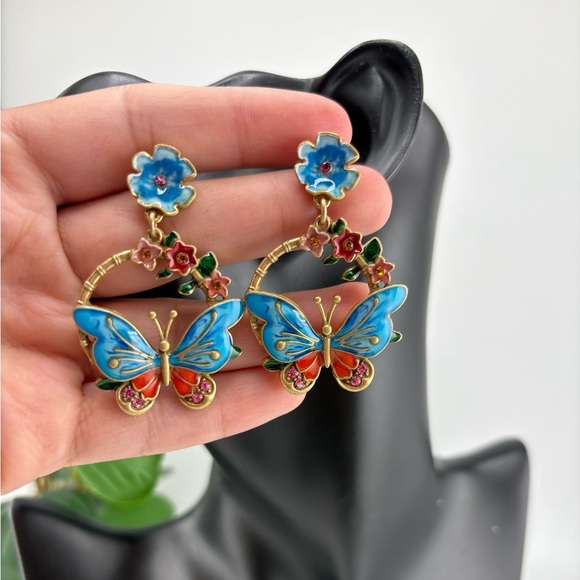 ✨ Enamel Butterfly & Flower Statement Earrings ✨ - Picture 1 of 7
